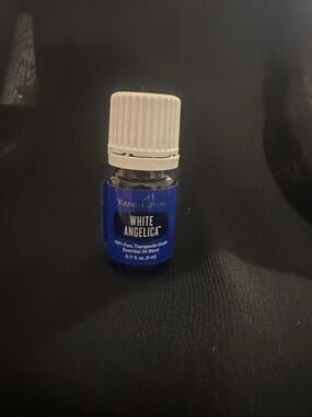 Young Living White Angelica Essential Oil - Blue and White Bottle. 5ml
